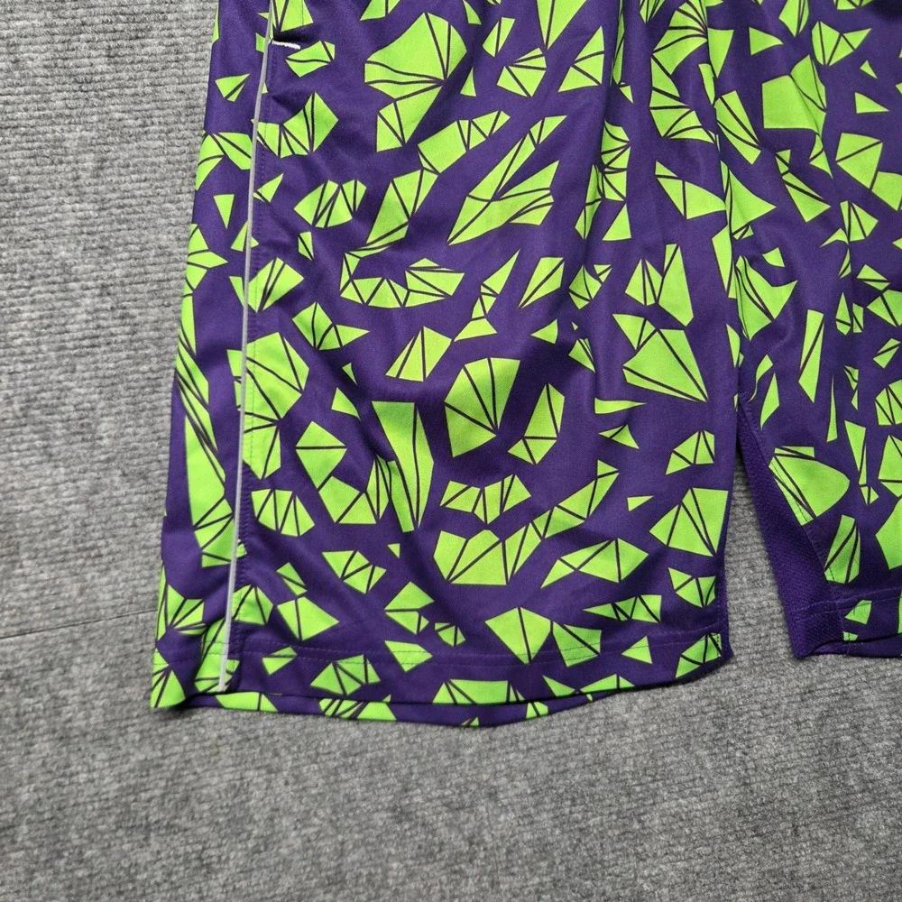 Jordan Dri-FIT Basketball Shorts Mens S Purple Volt Geometric All Over Print Y2K